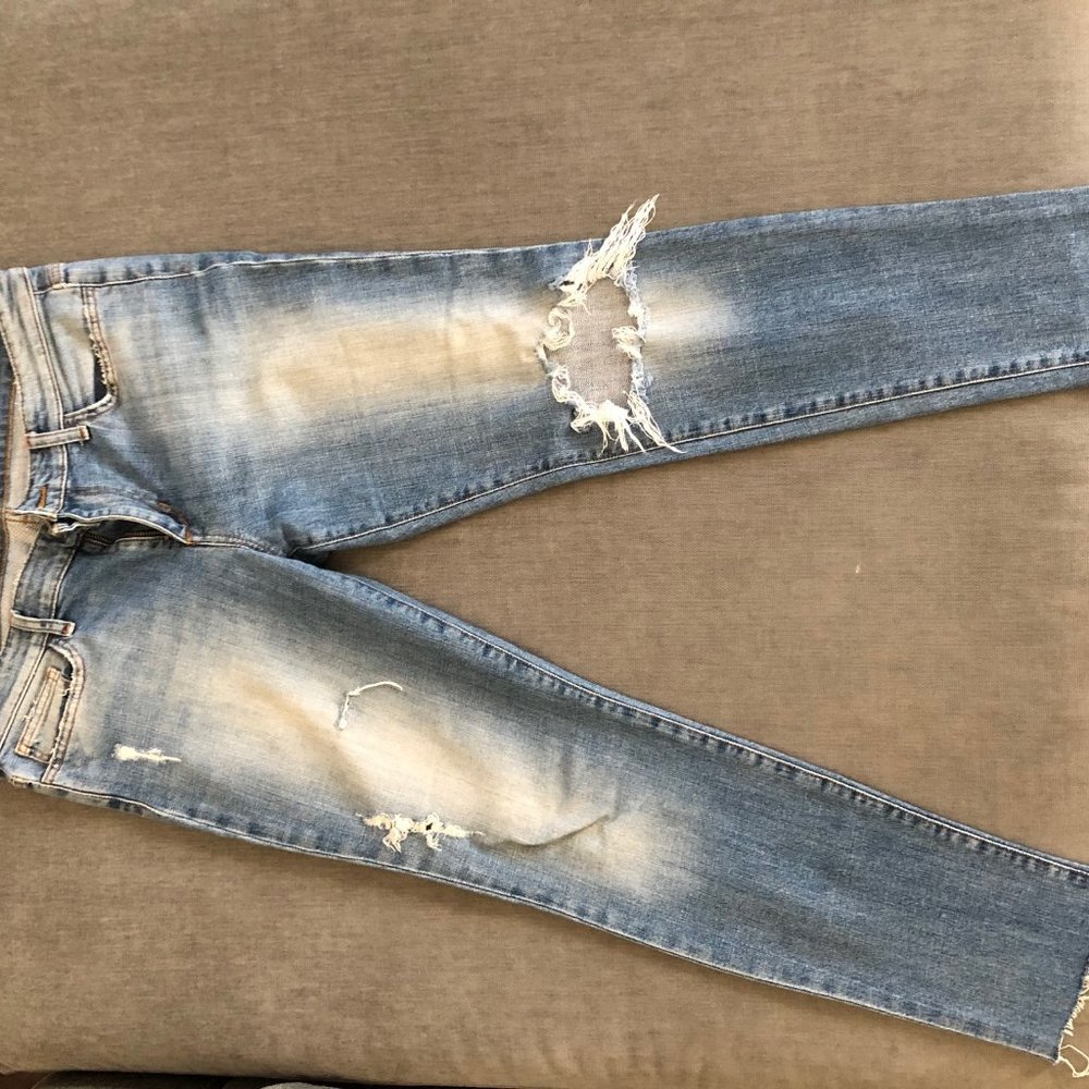Joe's Jeans- Vintage Distressed Skinny Ankle Sz.31